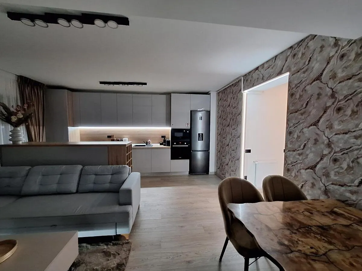 Apartment Charming One Bedroom Suite With Balcony & Parking Bukarest